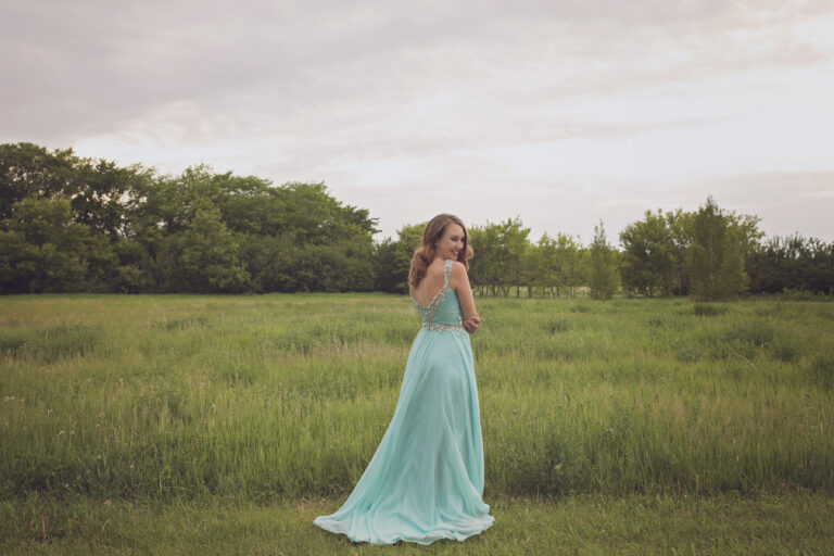 hepburn sask – graduation session