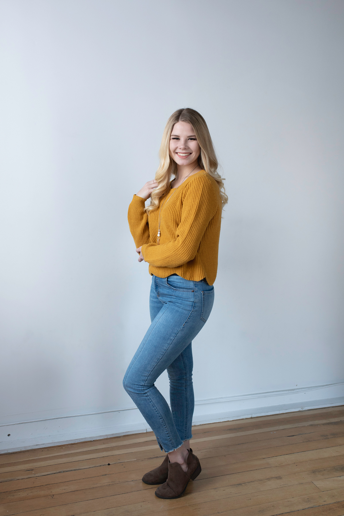 studio women's portrait casual look