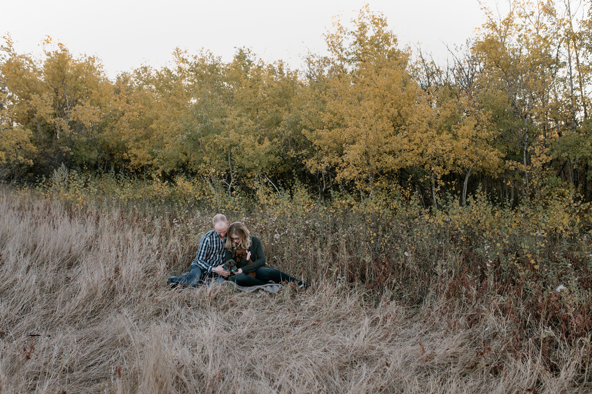 saskatoon saskatchewan fall couples session