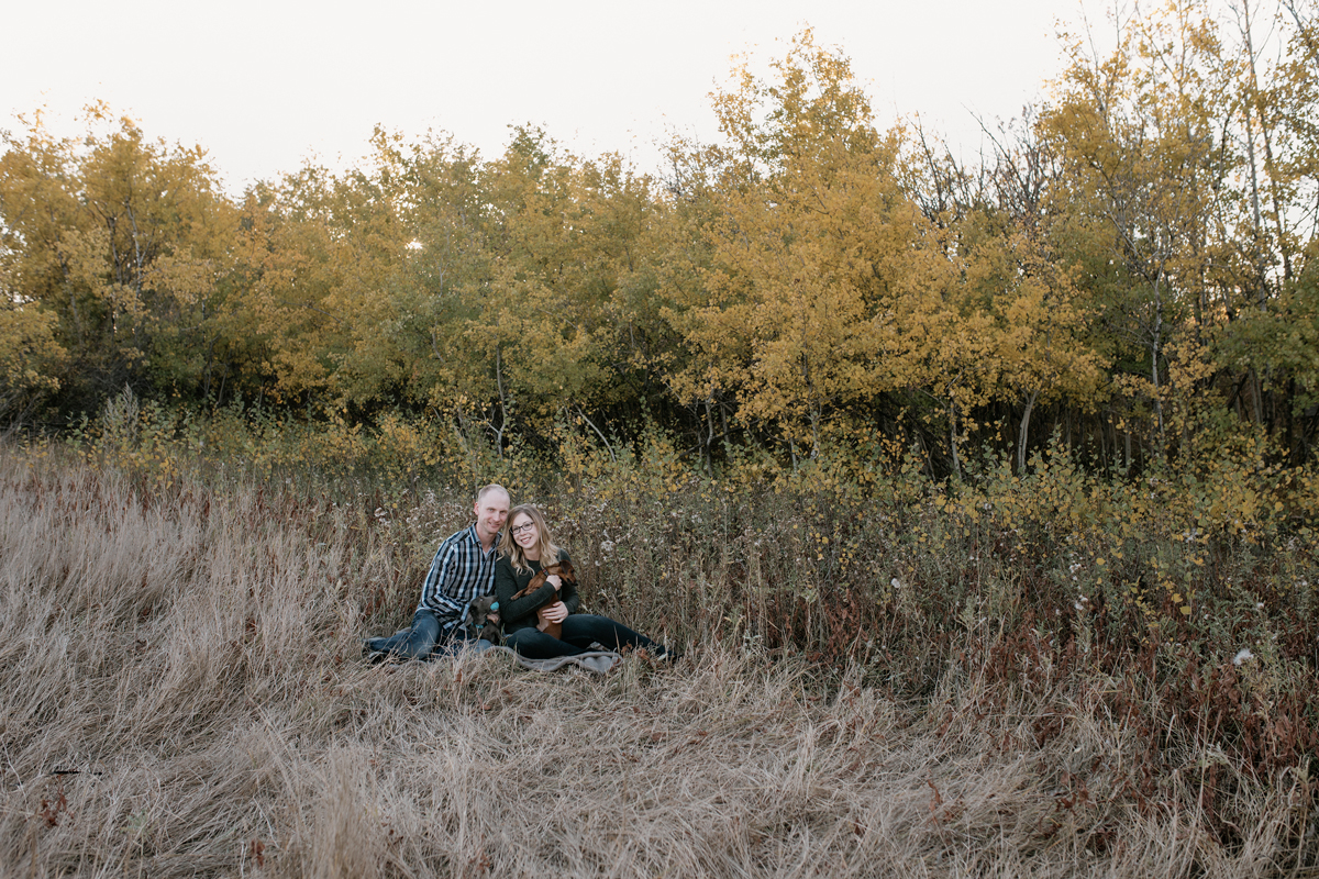 saskatoon saskatchewan fall couples session