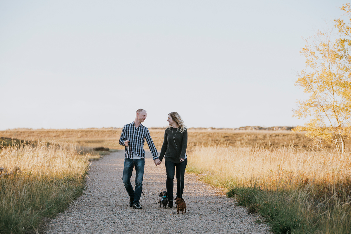 saskatoon saskatchewan fall couples session