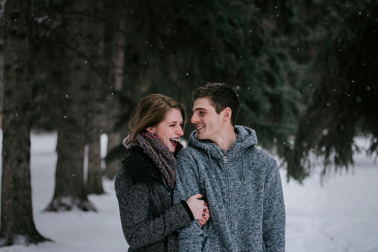 saskatoon saskatchewan winter couples session president murray park