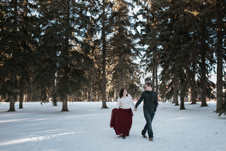 saskatoon saskatchewan couples winter photo session