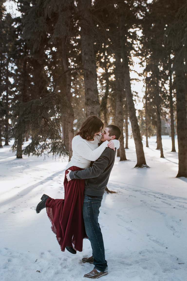 saskatoon saskatchewan couples winter photo session