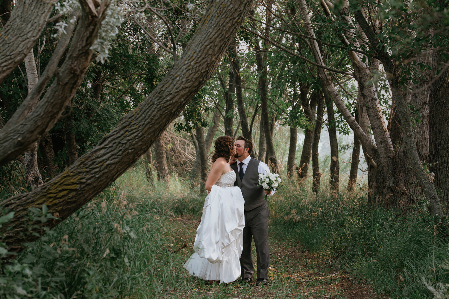 humboldt saskatchewan summer wedding bride and groom portraits