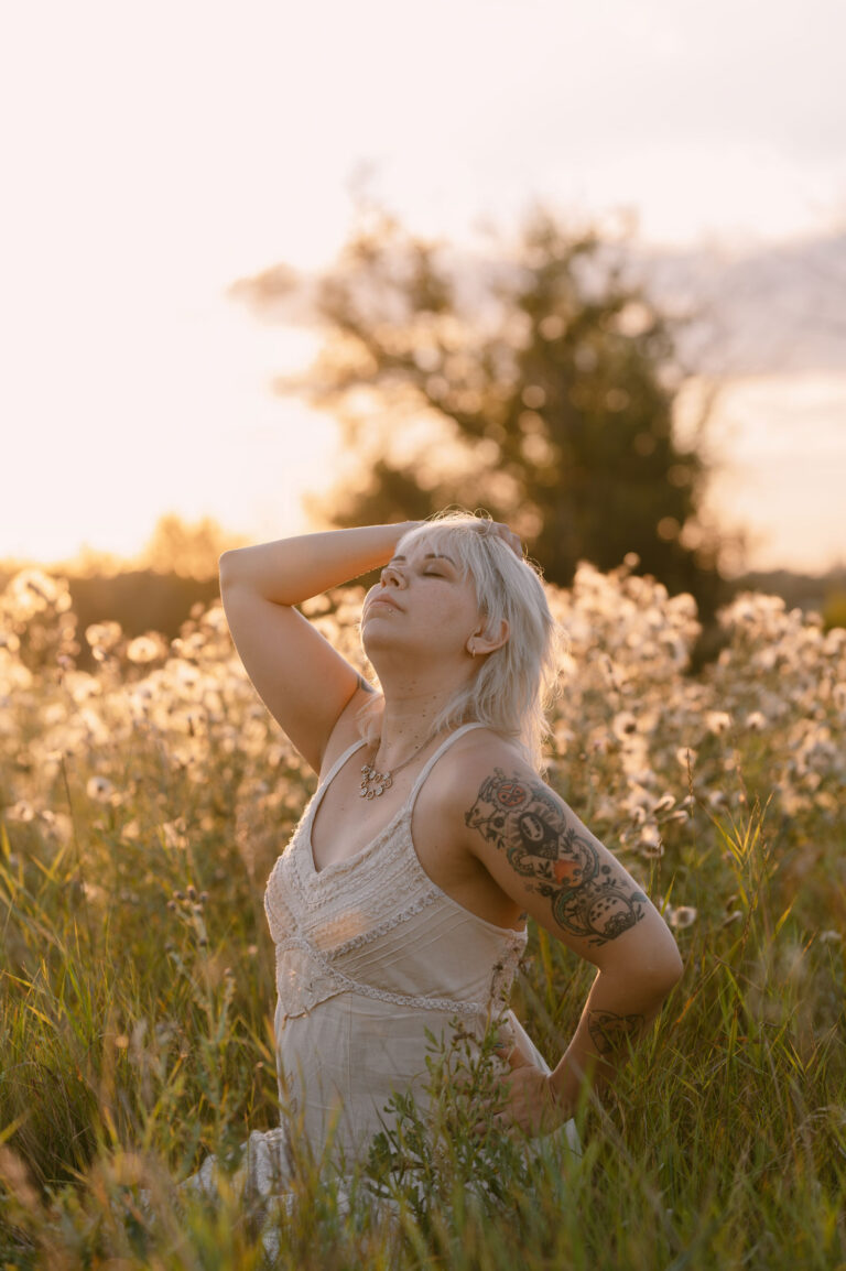 Kealy – Model Session